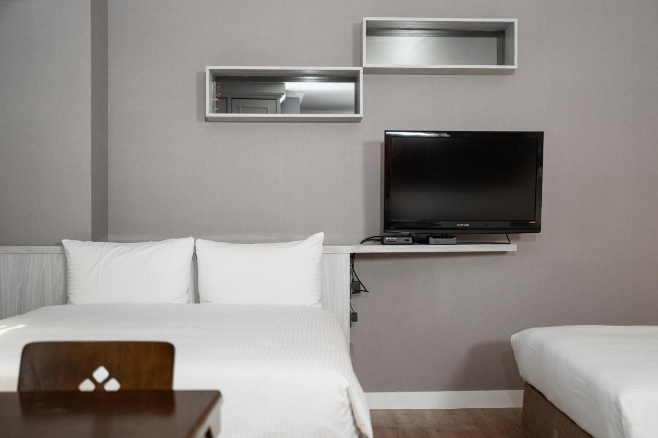Fu Hsiang Hotel Yilan Eksteriør bilde
